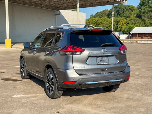 Used 2020 Nissan Rogue SL w/ Premium Package AWD/4WD image 6