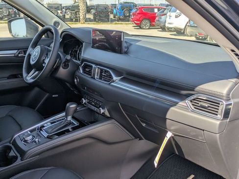 New 2025 MAZDA CX-5 AWD 2.5 S w/ Premium Plus Pkg image 31