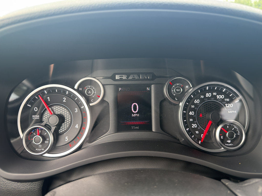 New 2027 RAM 2500 Tradesman AWD/4WD image 13