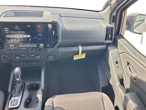 New 2026 Nissan Frontier SV w/ SV Convenience Package image 8