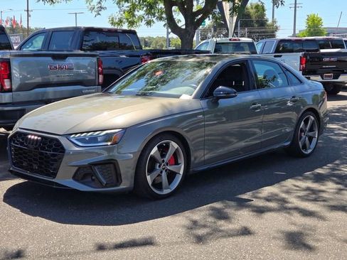 Used 2023 Audi A4 2.0T Premium Plus w/ Premium Plus Package AWD/4WD image 10