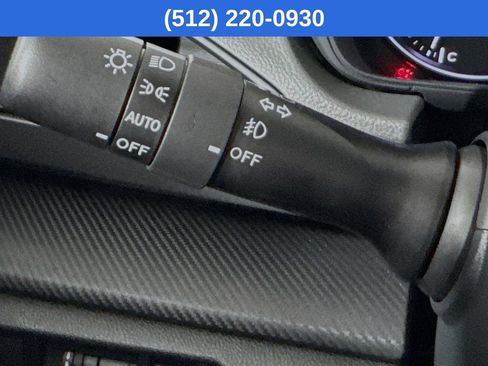 Used 2026 Subaru Crosstrek 2.5i Premium AWD/4WD image 13