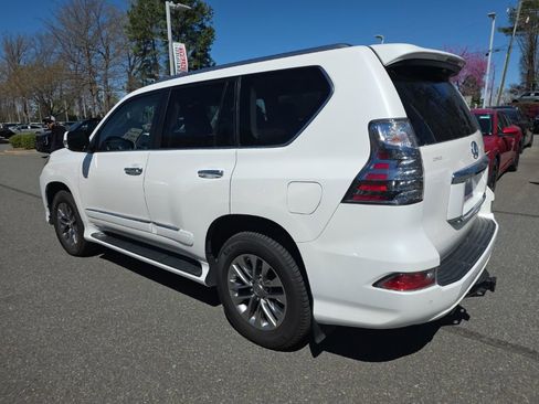 Used 2019 Lexus GX 460 Luxury image 7