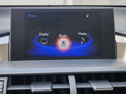 Used 2017 Lexus NX 200t FWD image 16