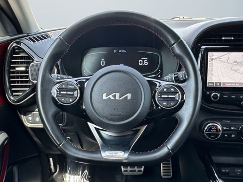 Used 2023 Kia Soul GT-Line FWD image 9