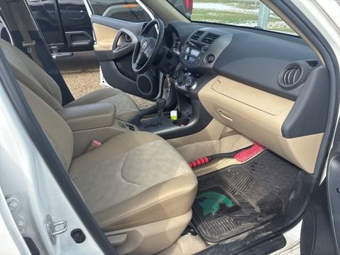 Used 2009 Toyota RAV4 4WD image 10