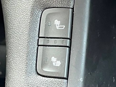 Used 2017 GMC Acadia SLT FWD image 28