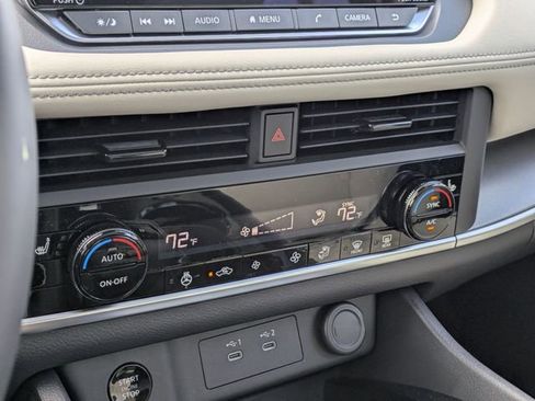 New 2026 Nissan Rogue SV FWD image 22