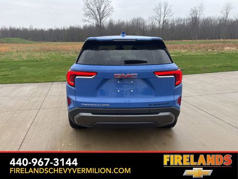 Used 2025 GMC Terrain Elevation image 5