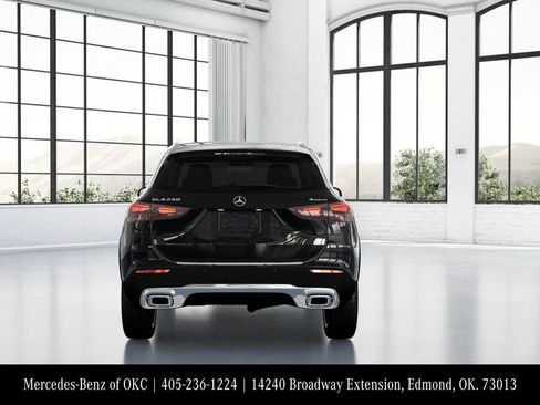 New 2026 Mercedes-Benz GLA 250 4MATIC image 25