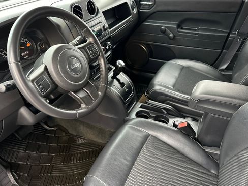 Used 2016 Jeep Patriot Sport image 10