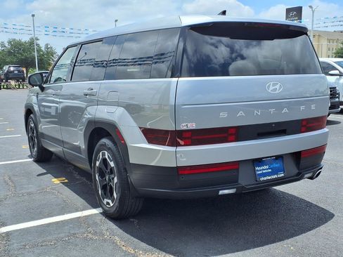 Certified 2026 Hyundai Santa Fe SE FWD image 3