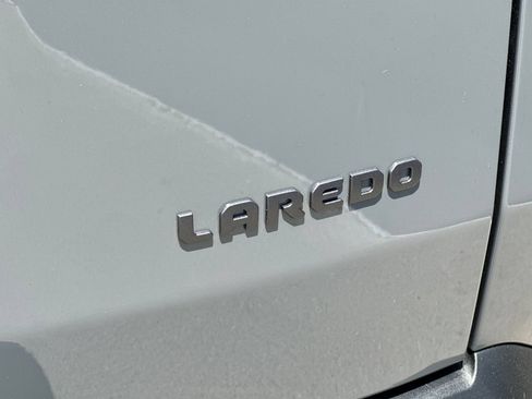 New 2026 Jeep Cherokee Laredo AWD/4WD image 27