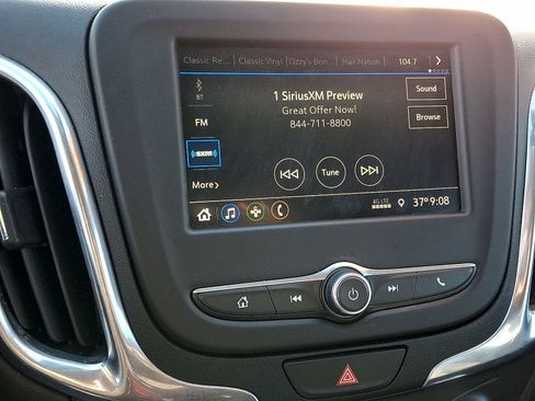 Used 2021 Chevrolet Equinox LT AWD/4WD image 14