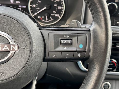 Used 2022 Nissan Rogue SL w/ SL Premium Package image 30