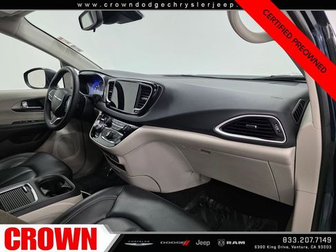 Used 2023 Chrysler Pacifica Touring-L FWD image 14