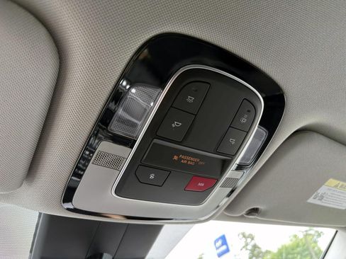 Used 2023 Hyundai Santa Fe SEL AWD/4WD image 27
