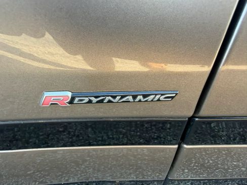 Used 2019 Land Rover Range Rover Velar R-Dynamic SE AWD/4WD image 68