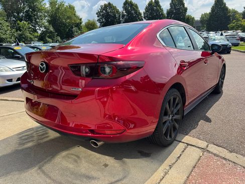 Used 2024 MAZDA MAZDA3 s FWD image 7
