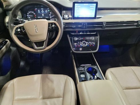 Used 2022 Lincoln Corsair w/ Premium Package image 22