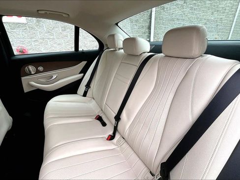Certified 2023 Mercedes-Benz E 350 4MATIC Sedan image 28