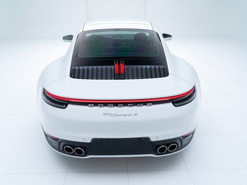 Certified 2023 Porsche 911 Carrera S image 10