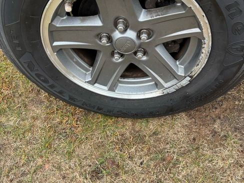 Used 2005 Jeep Liberty Renegade image 33