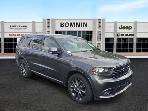 Used 2018 Dodge Durango GT image 2