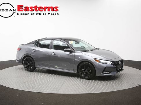 Used 2023 Nissan Sentra SR w/ Midnight Edition Package FWD image 45