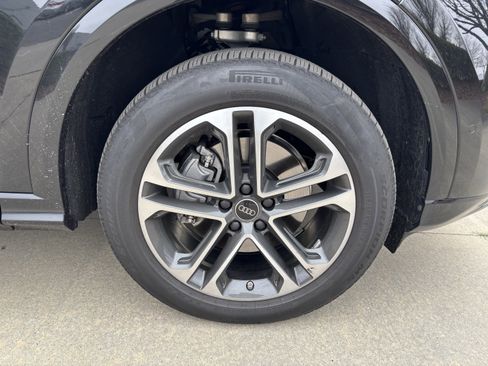 Used 2025 Audi Q5 Premium Plus w/ Premium Plus image 12