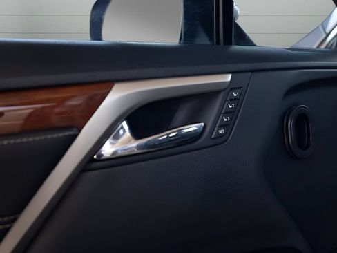 Used 2018 Lexus RX 350L AWD image 36