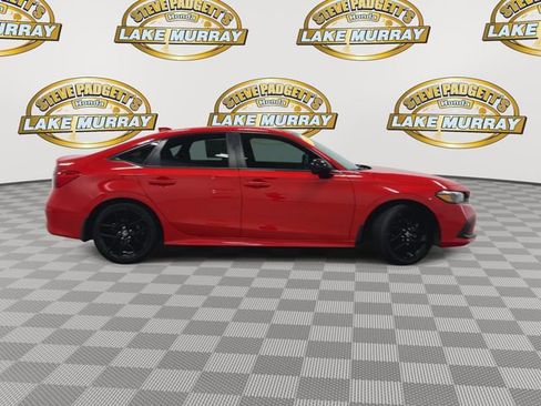 Used 2024 Honda Civic Sport image 4