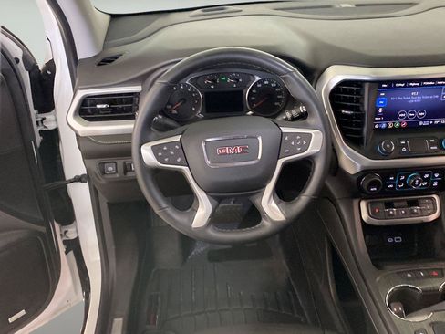 Used 2023 GMC Acadia SLT w/ Preferred Package AWD/4WD image 46