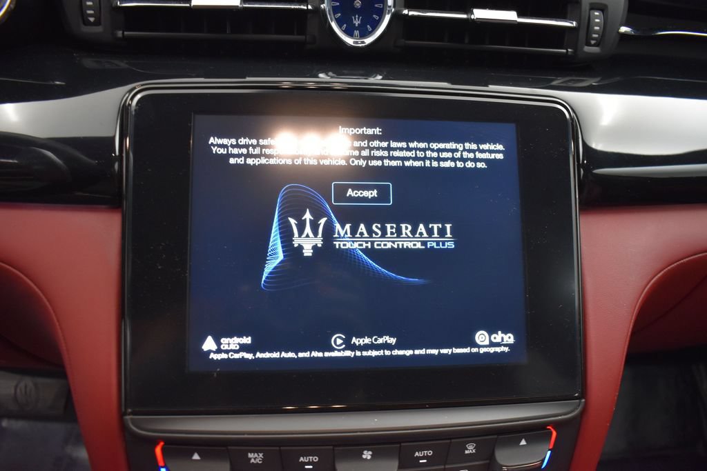 Used 2019 Maserati Quattroporte S GranLusso Q4 AWD/4WD image 8