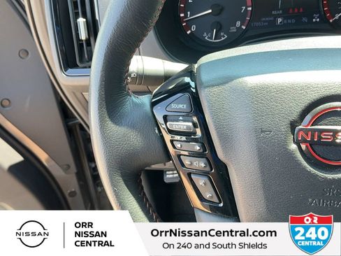 Used 2026 Nissan Frontier PRO-4X AWD/4WD image 19