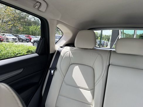 Certified 2024 MAZDA CX-5 AWD 2.5 S w/ Preferred Package image 17
