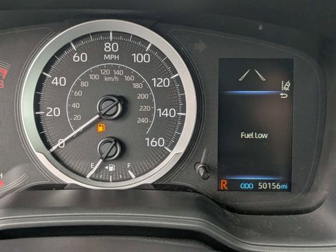 Used 2022 Toyota Corolla LE image 24