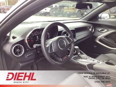 Used 2016 Chevrolet Camaro SS image 16