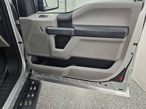 Used 2017 Ford F150 XL w/ Equipment Group 101A Mid AWD/4WD image 22