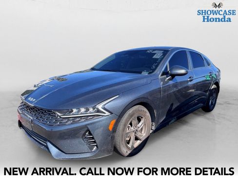 Used 2022 Kia K5 LXS FWD image 2