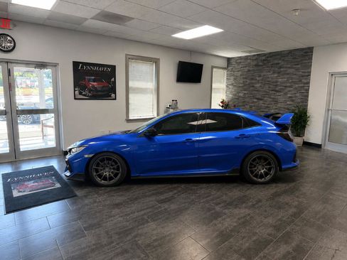 Used 2019 Honda Civic Sport image 5