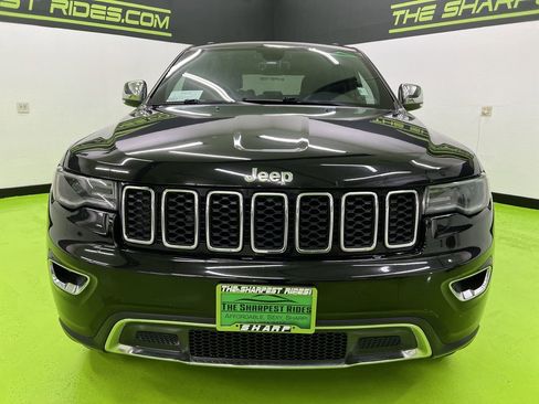 Used 2017 Jeep Grand Cherokee Limited w/ Luxury Group II AWD/4WD image 3