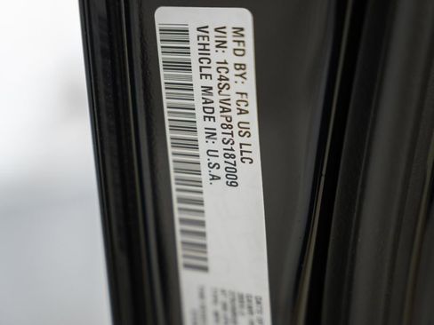 New 2026 Jeep Grand Wagoneer 4WD image 50