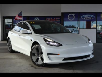 Used 2021 Tesla Model 3 Standard Range Plus