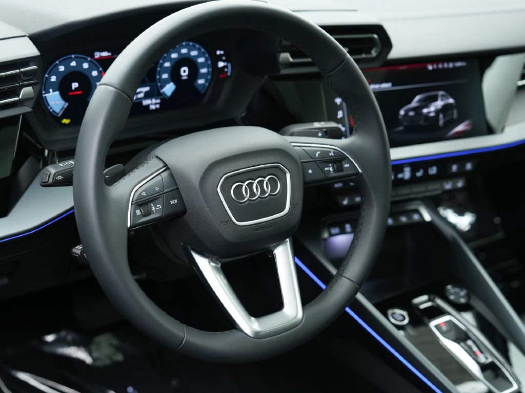 Certified 2025 Audi A3 2.0T Premium Plus w/ Premium Plus Package AWD/4WD image 11