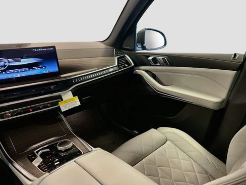 New 2026 BMW X5 xDrive40i w/ Climate Comfort Package AWD/4WD image 25