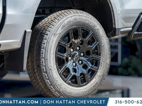 New 2026 Chevrolet Colorado W/T w/ WT Custom Package AWD/4WD image 37