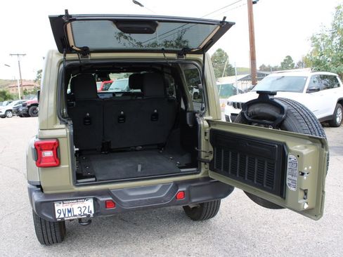 Used 2026 Jeep Wrangler Unlimited Sahara AWD/4WD image 11