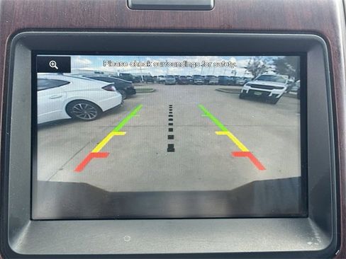 Used 2014 Ford F150 King Ranch w/ King Ranch Luxury Package image 17