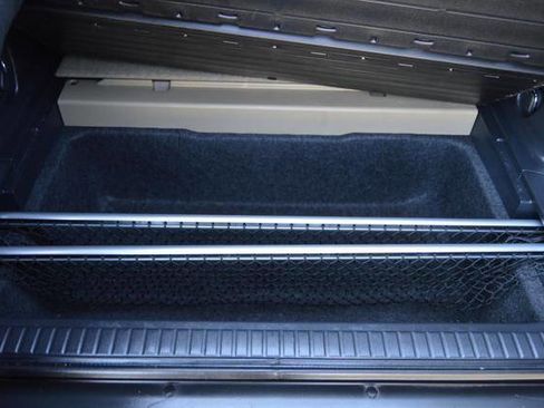 Used 2009 Toyota RAV4 Limited AWD/4WD image 38